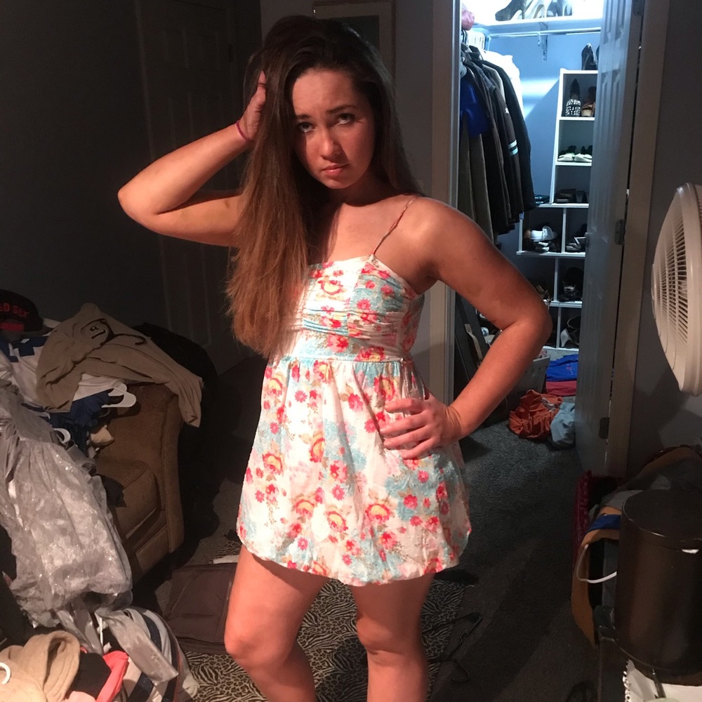 Spring Flower Dress aid